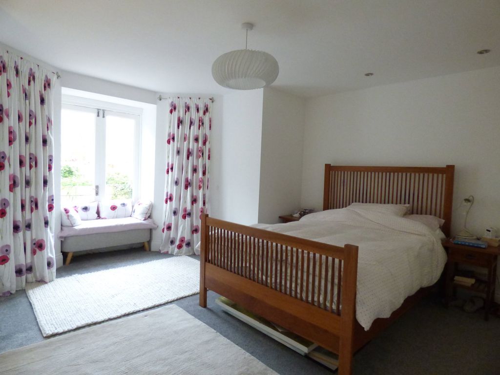 Additional image 6 of 2 bed flat for saleBellmere Gardens, Malvern, Worcestershire WR14