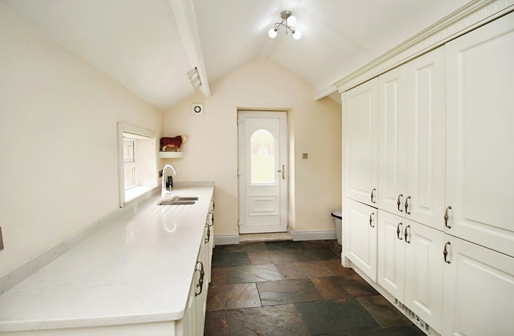 Additional image 7 of 6 bed detached house for saleWalbottle Road, Walbottle Village, Newcastle Upon Tyne NE15