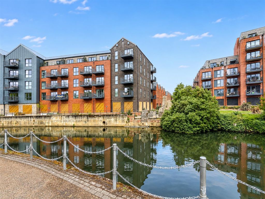 2 bed flat for salePrintworks Drive, Norwich NR3 photo 2