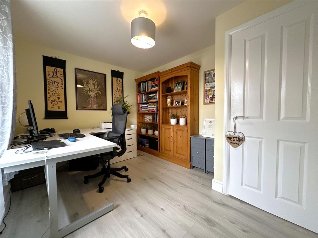 Additional image 18 of 4 bed detached house for saleBlenheim Avenue, Fernwood, Newark NG24