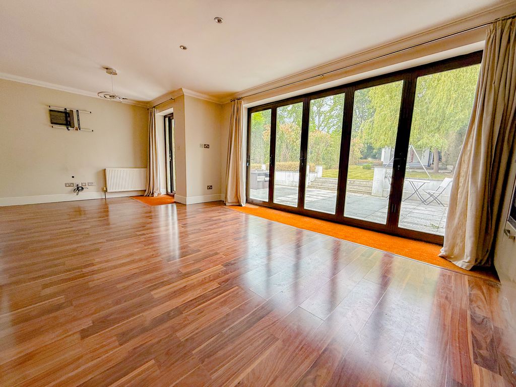 Additional image 6 of 5 bed detached house for saleHeath Drive, Potters Bar, Hertfordshire EN6