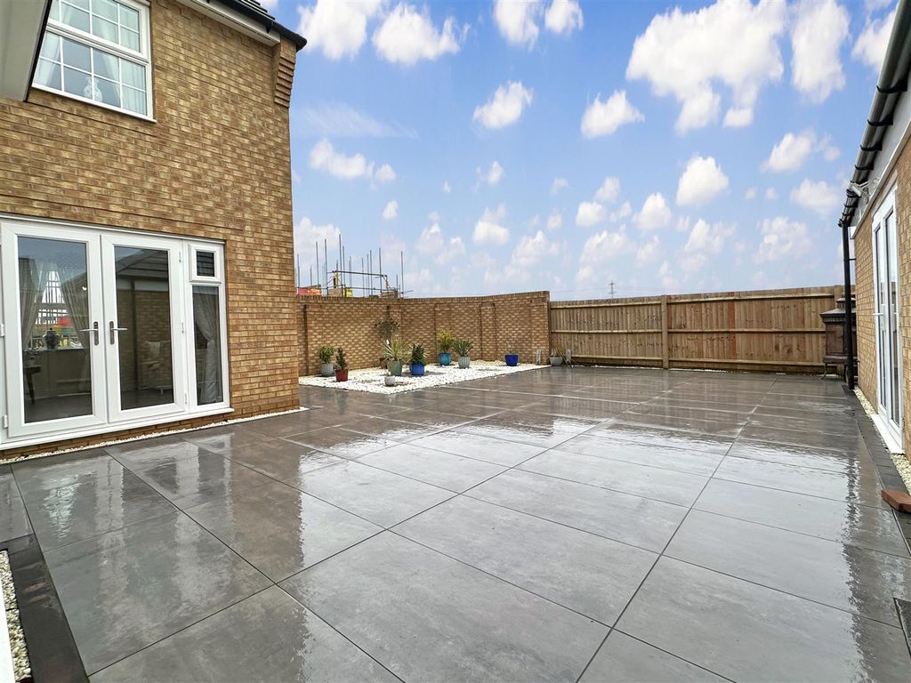 Additional image 7 of 4 bed detached house for saleBlenheim Avenue, Fernwood, Newark NG24