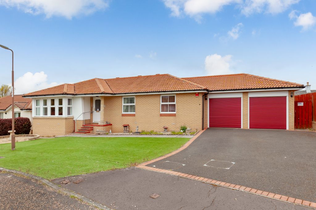 3 bed detached bungalow for sale9 Cameron Knowe, Philpstoun, Linlithgow EH49