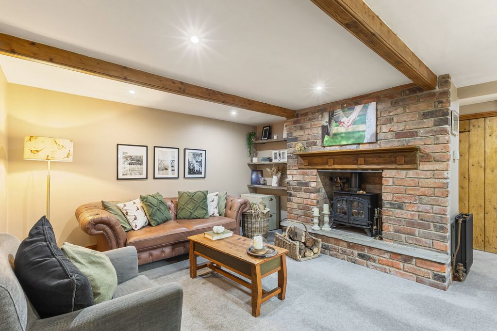 Additional image 11 of 4 bed detached house for saleCastle Cottage, Spink Lane, Pontefract WF8