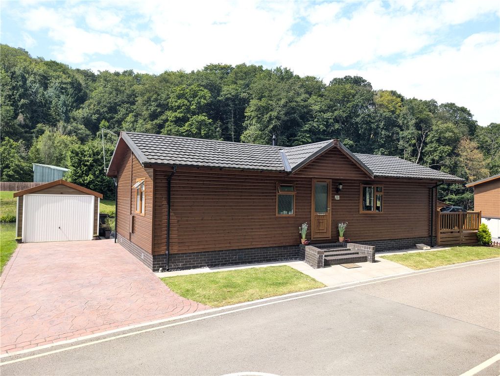 2 bed mobile/park home for saleThe Lodge, 1 Lake View, Buildwas, Shropshire TF8