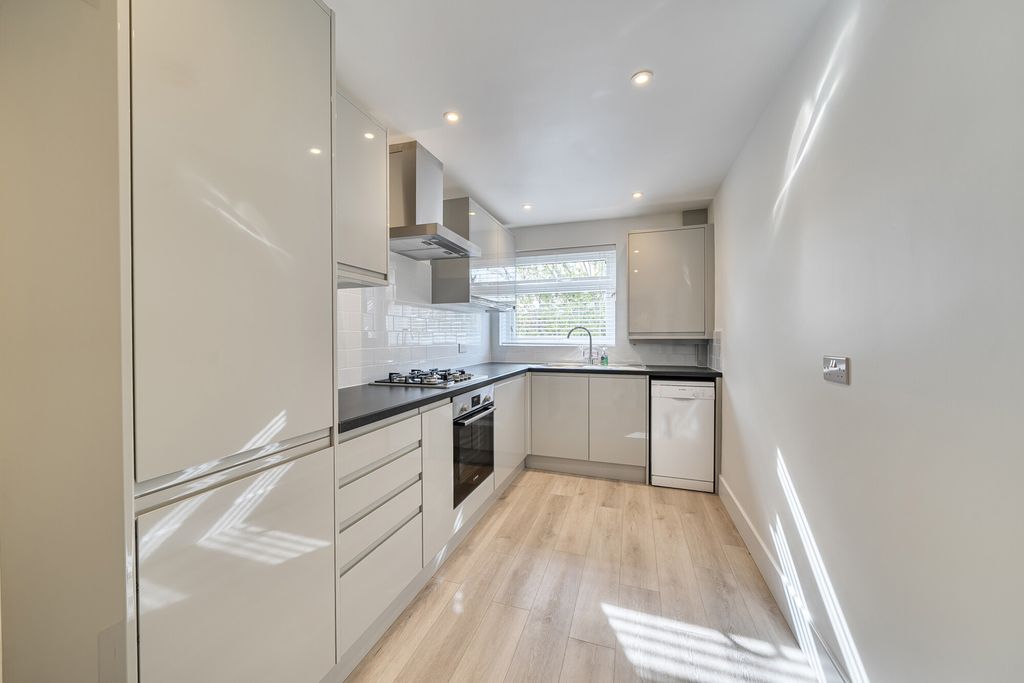 Additional image 5 of 2 bed flat for saleNigel Close, Northolt UB5
