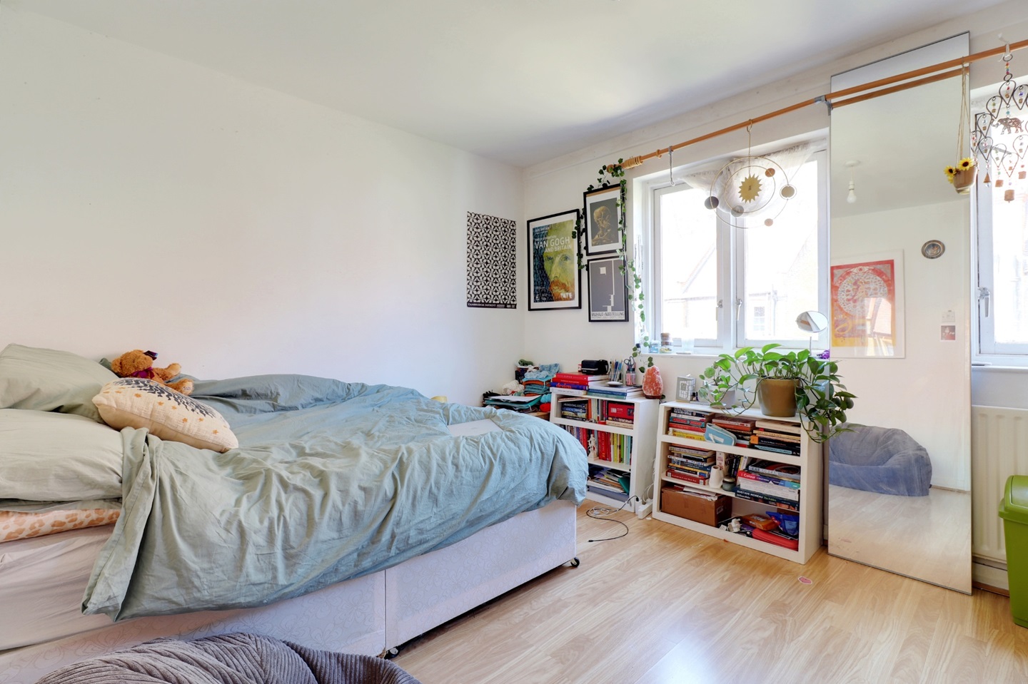 4 Bed Terraced House, Chaplin Close, SE1, N1 7GU photo 4