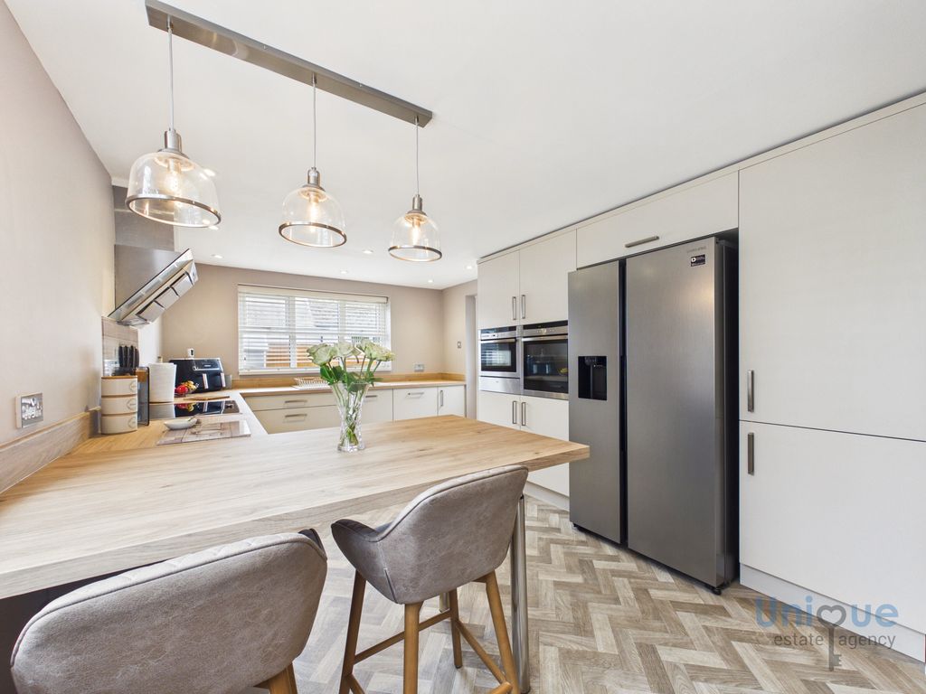 Additional image 2 of 4 bed semi-detached house for saleSawley Avenue, Lytham St. Annes FY8