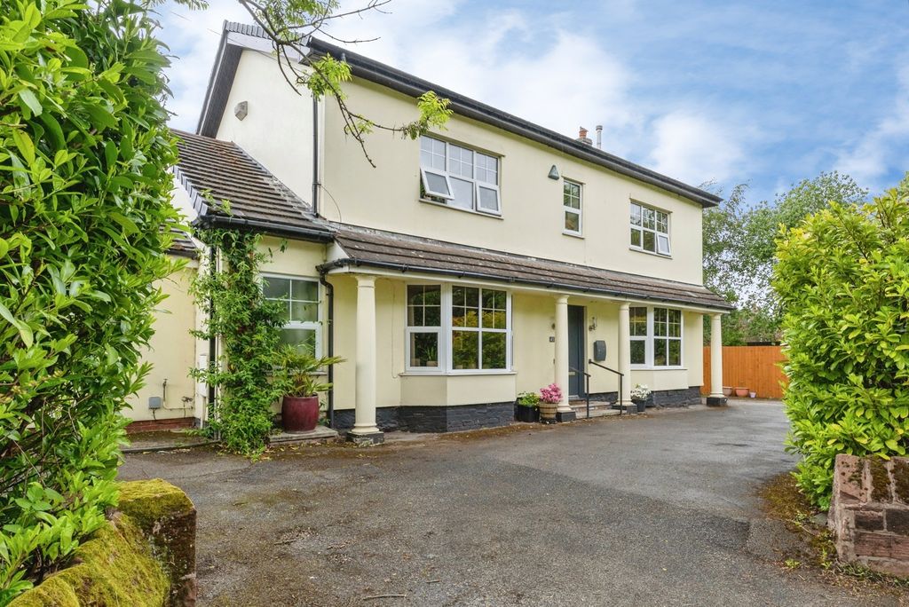 4 bed detached house for saleLiverpool Road, Neston, Cheshire CH64