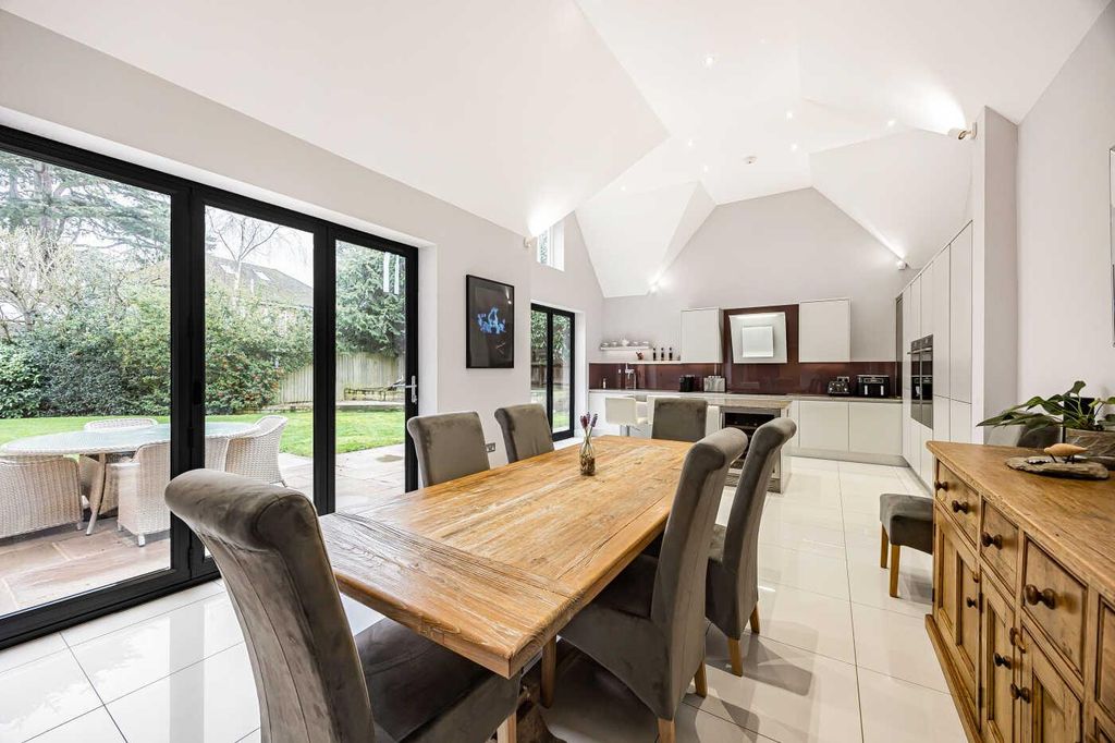 Additional image 2 of 5 bed detached house for saleStation Road, Marlow, Buckinghamshire SL7