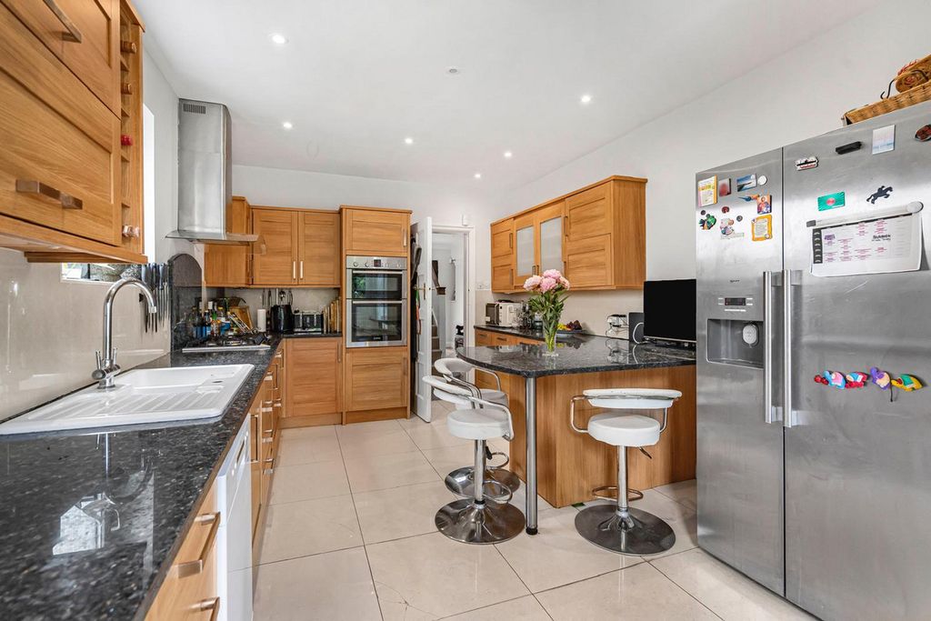 Additional image 4 of 4 bed detached house for saleCoombe Road, New Malden KT3