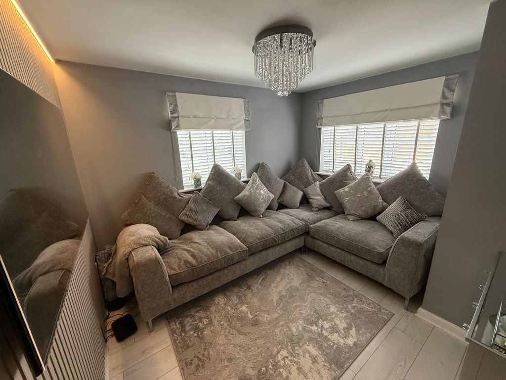 Additional image 3 of 4 bed detached house for saleCae Morfa, Neath, Neath Port Talbot. SA10