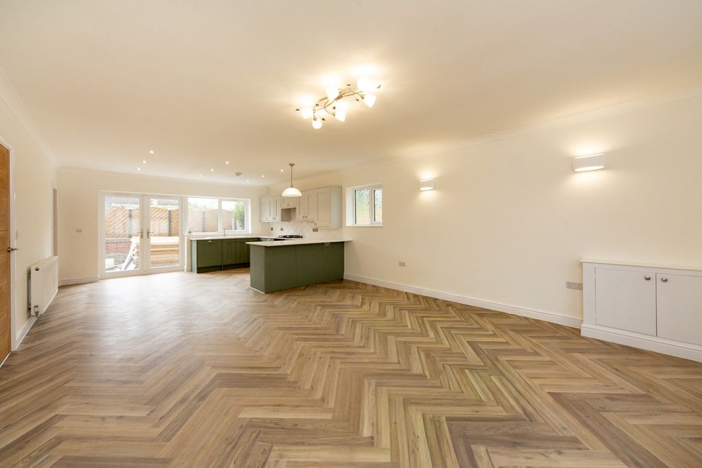 Additional image 18 of 2 bed detached bungalow for saleRaby Park Road, Neston CH64