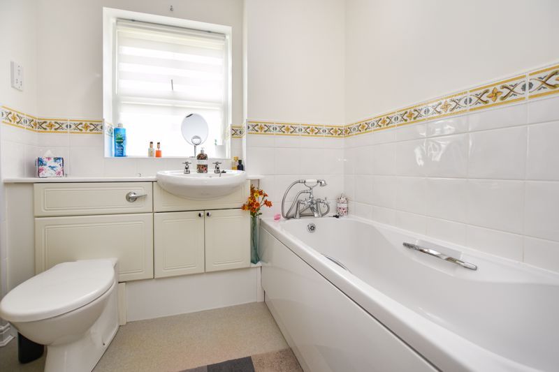 Additional image 14 of 5 bed detached house for saleSuthern Close, Oakham LE15