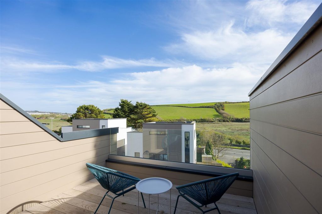 Additional image 63 of 4 bed semi-detached house for saleGannel Road, Newquay TR7