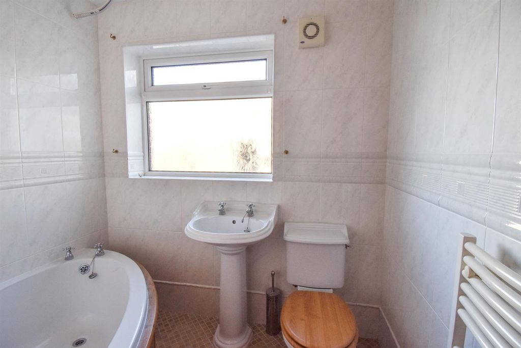 Additional image 7 of 2 bed detached bungalow for saleMeadow Close, Maryport CA15