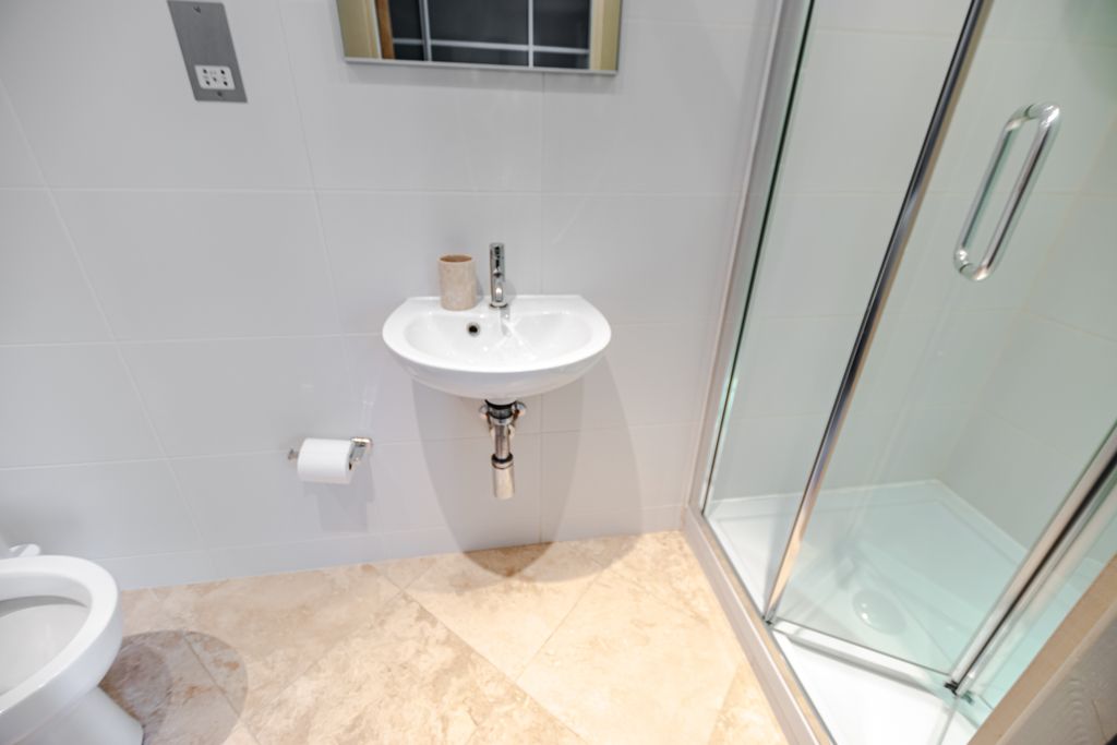 Additional image 21 of 4 bed detached house for saleWetherby Road, Leeds LS8