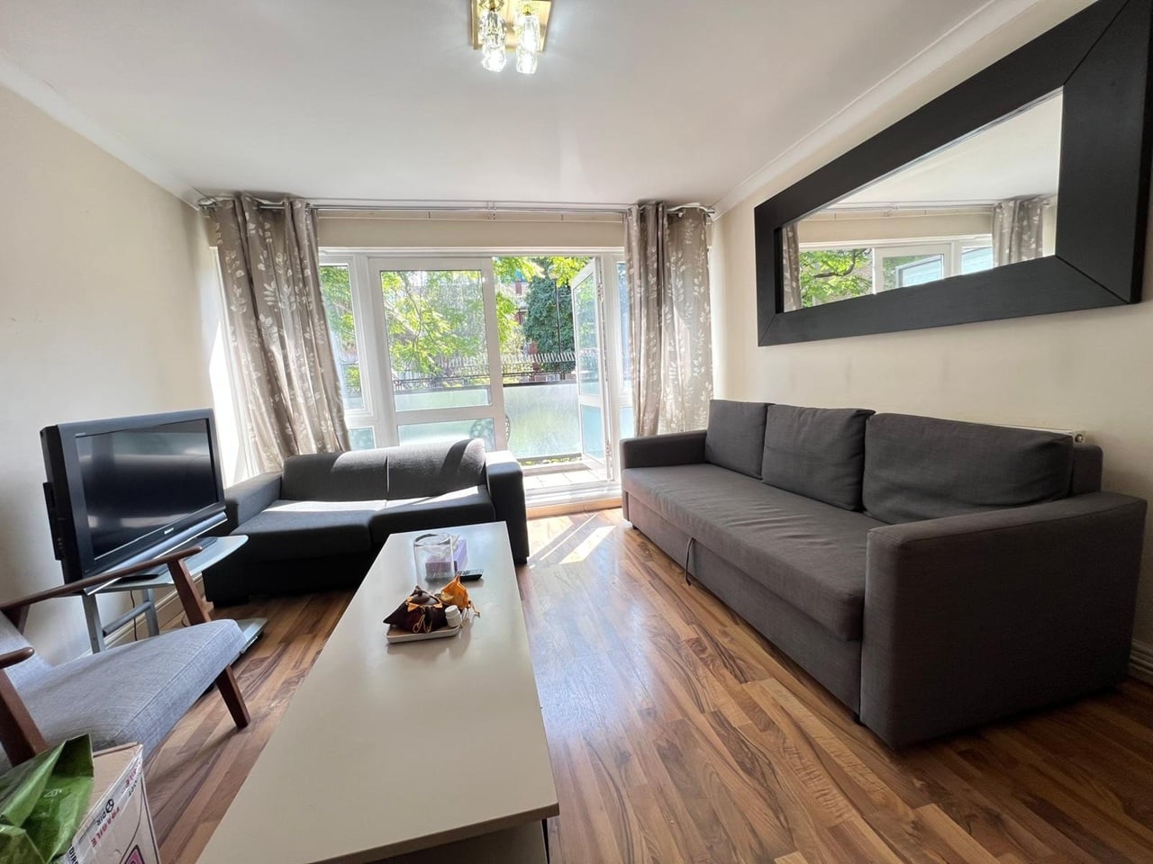 2 Bed Flat, Doric Way, NW1, N1 7GU photo 2