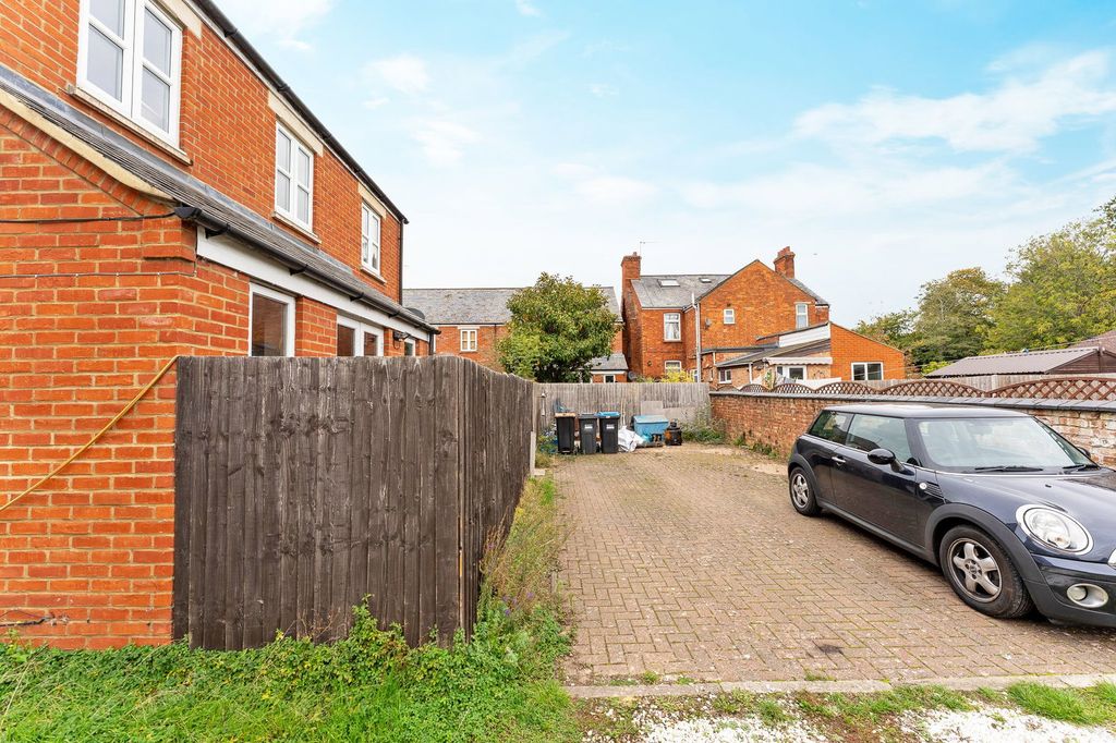 Additional image 13 of 2 bed flat for saleNewton Street, Olney MK46