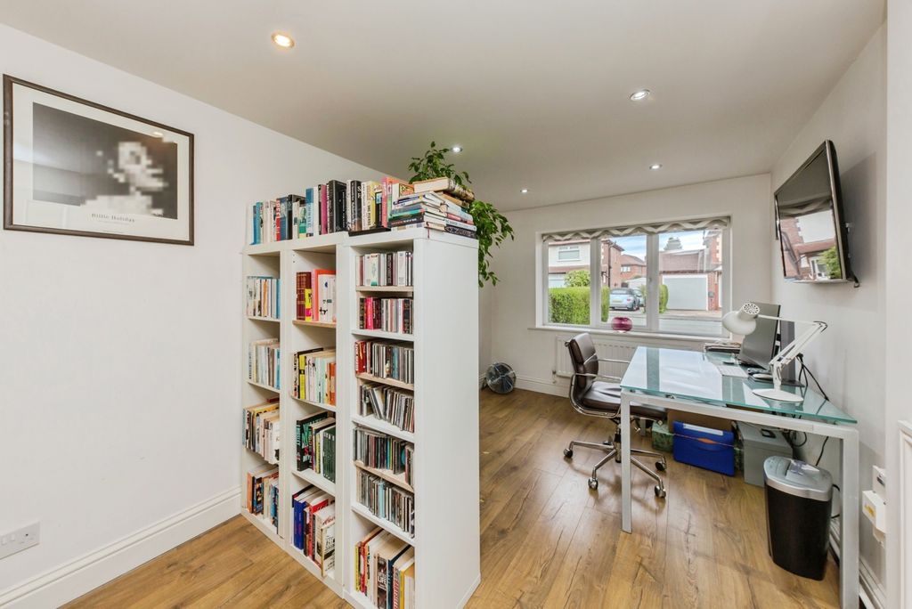 Additional image 5 of 3 bed end terrace house for saleAcacia Avenue, Knutsford, Cheshire WA16