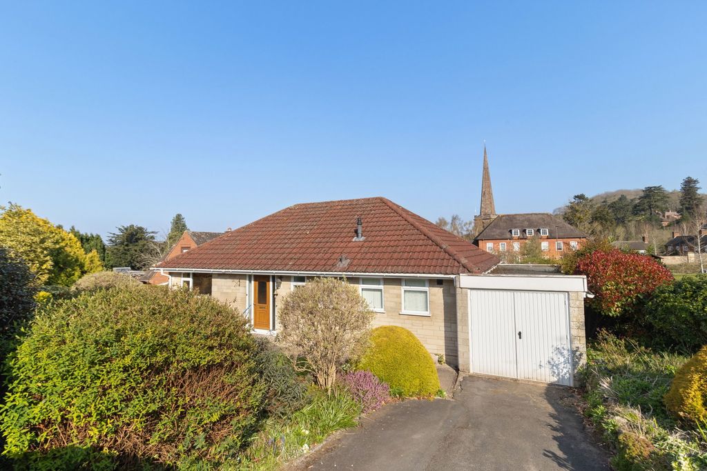 2 bed bungalow for saleHorse Lane Orchard, Ledbury, Herefordshire HR8