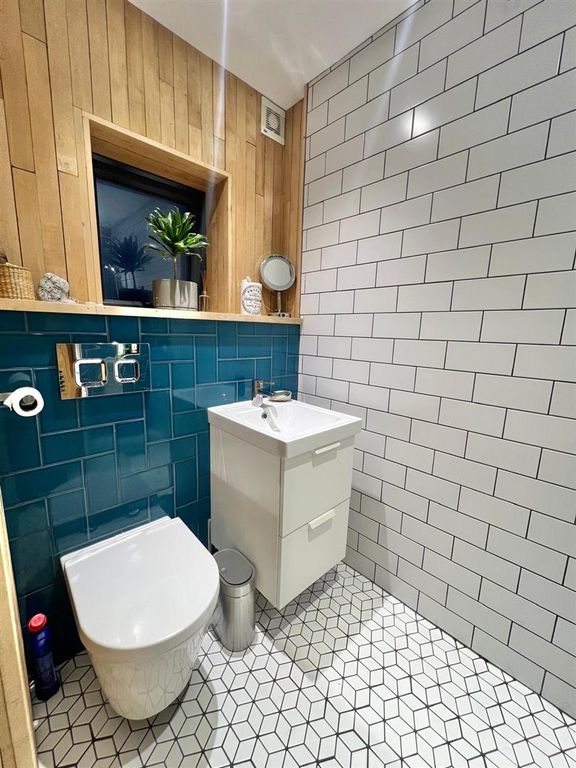 Additional image 11 of 5 bed semi-detached house for saleKings Way, Lyme Regis DT7