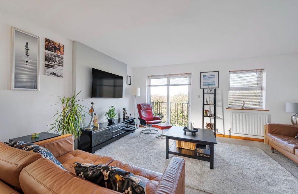Additional image 7 of 4 bed detached house for saleKings Avenue, Newhaven BN9