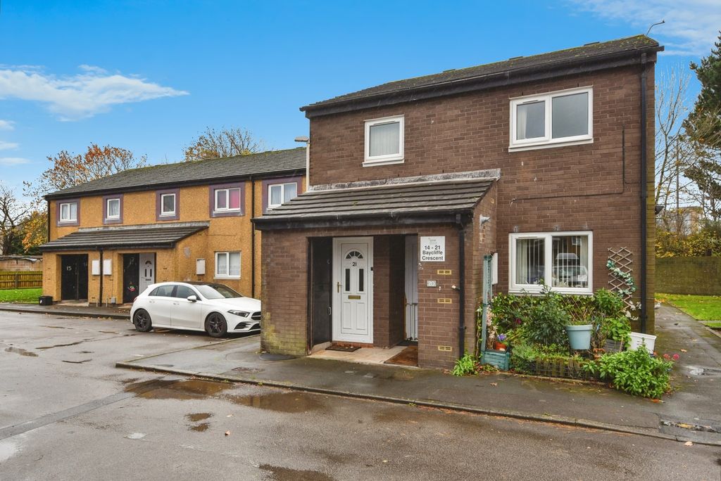 2 bed flat for saleBaycliffe Crescent, Morecambe, Lancashire LA4