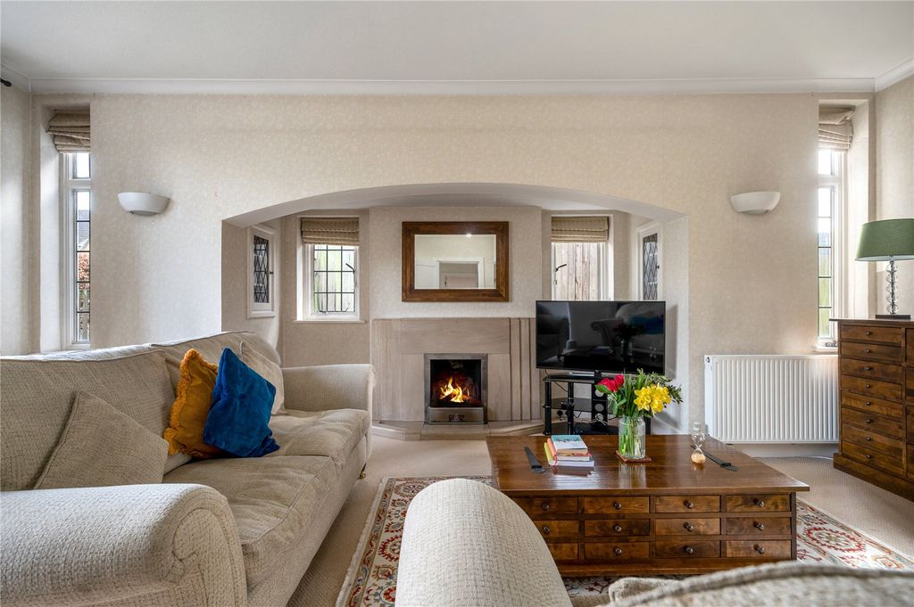 4 bed detached house for saleWesternhay Road, Stoneygate, Leicester LE2