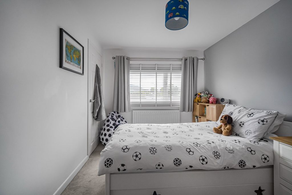 Additional image 28 of 4 bed semi-detached house for saleWhiterock Avenue, Pontypridd CF37