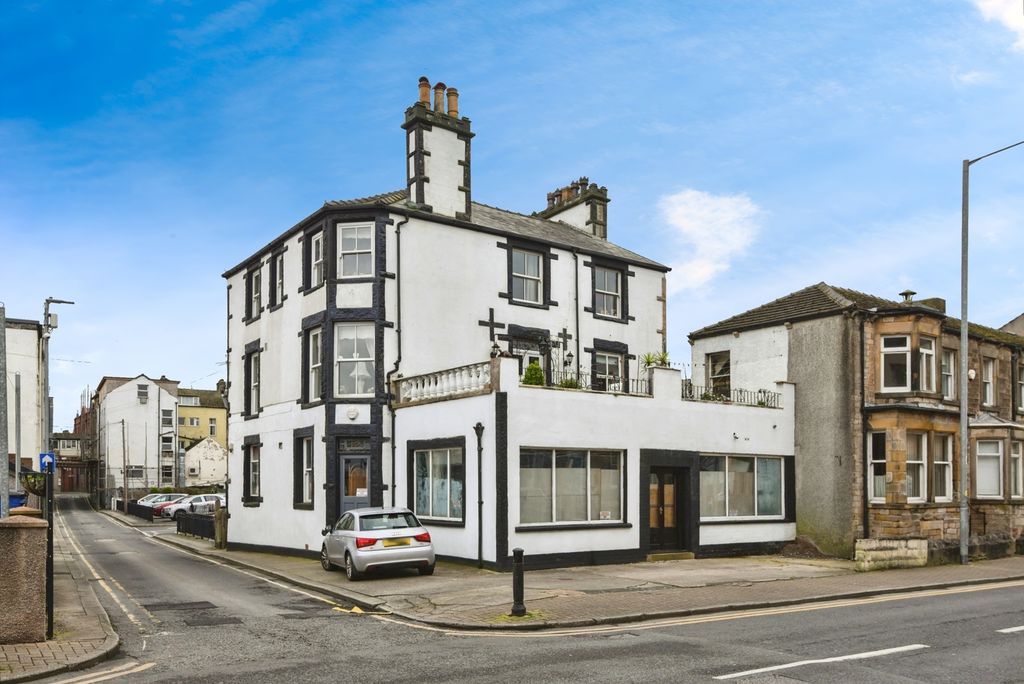 5 bed link detached house for saleNorthumberland Street, Morecambe, Lancashire LA4