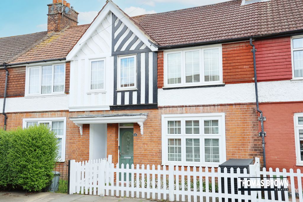 3 bed terraced house for saleAynscombe Angle, Orpington BR6