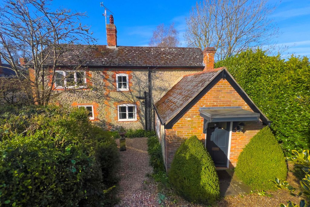 4 bed detached house for saleWoodborough, Pewsey SN9