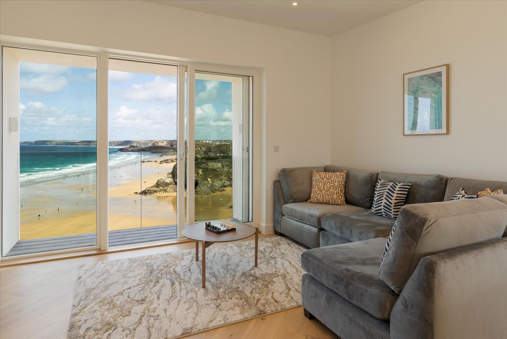 Additional image 9 of 4 bed terraced house for saleTrebarwith Crescent, Newquay, Cornwall TR7