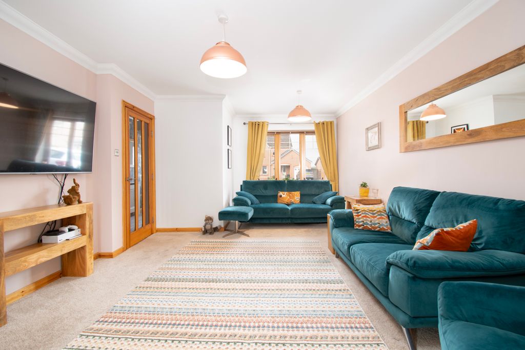 Additional image 3 of 3 bed detached house for saleMallard Drive, Montrose DD10