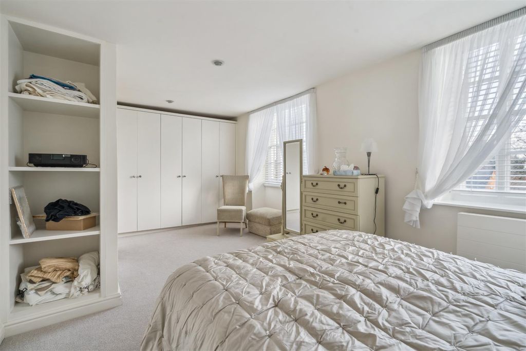 Additional image 16 of 3 bed property for saleHigh Street, Olney MK46