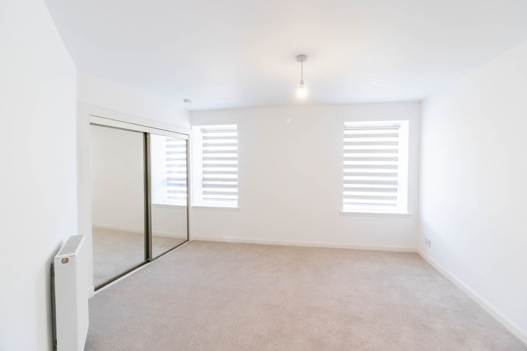 Additional image 15 of 2 bed flat for saleUpper Hall Street, Montrose DD10