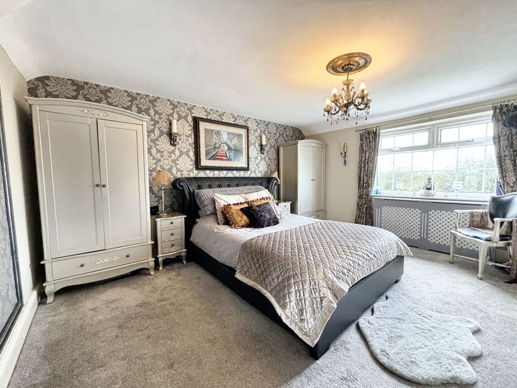 Additional image 14 of 5 bed farmhouse for saleManchester Road, Swinton M27