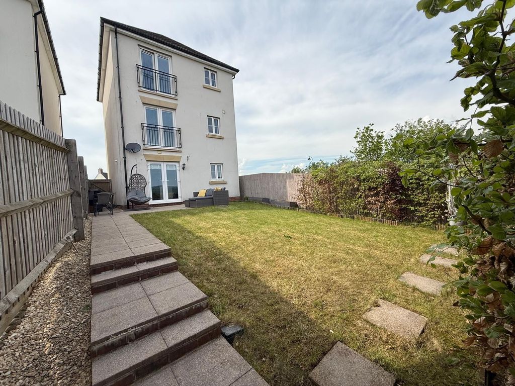 Additional image 22 of 4 bed detached house for saleGlamorgan Green, Llandarcy, Neath, Neath Port Talbot. SA10