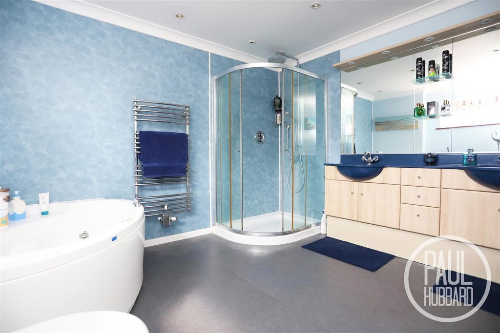 Additional image 24 of 6 bed detached house for saleBroadview Road, Oulton Broad NR32