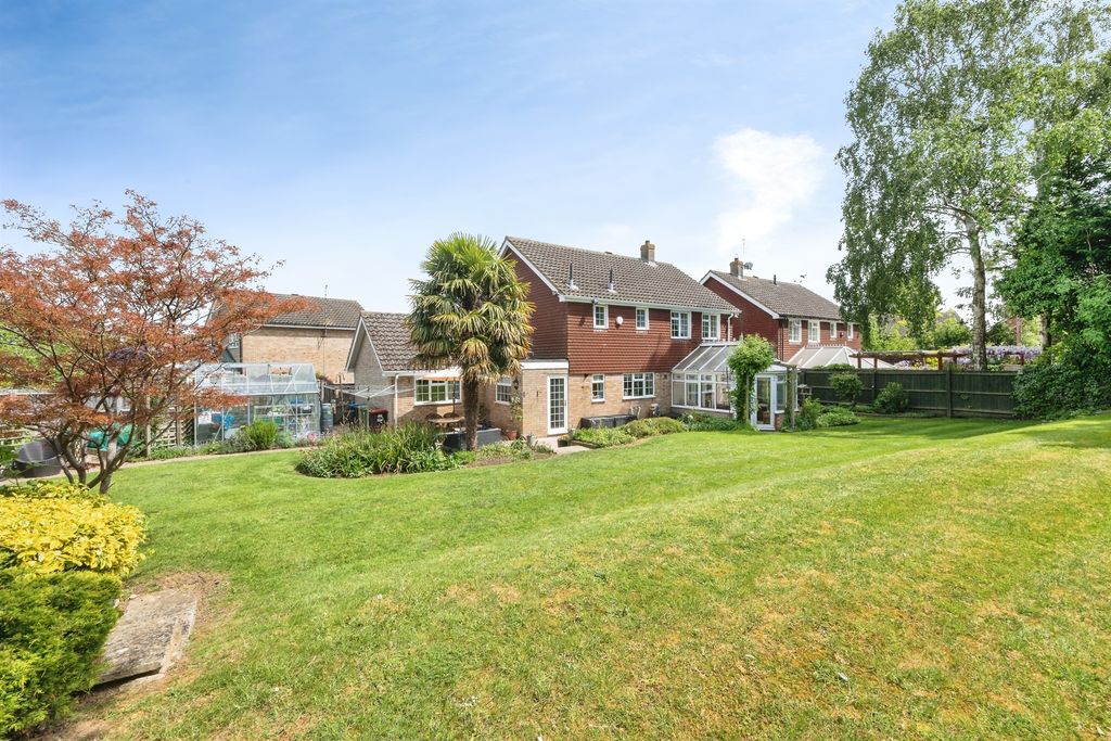 Additional image 18 of 4 bed detached house for saleHemingway Close, Newport Pagnell MK16