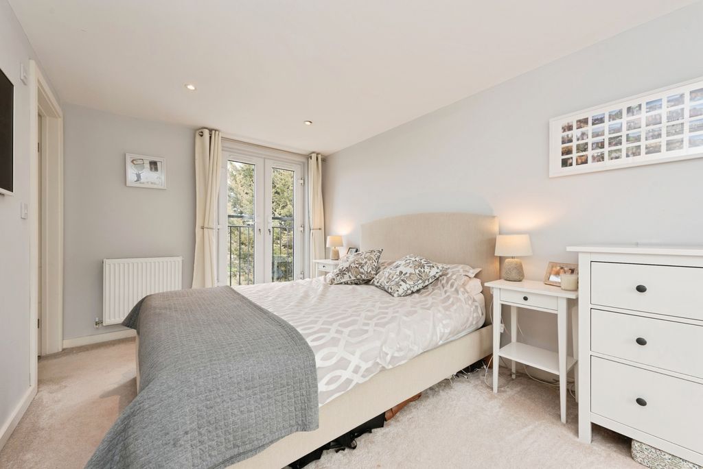 Additional image 7 of 4 bed end terrace house for saleSchoolgate Drive, Morden SM4