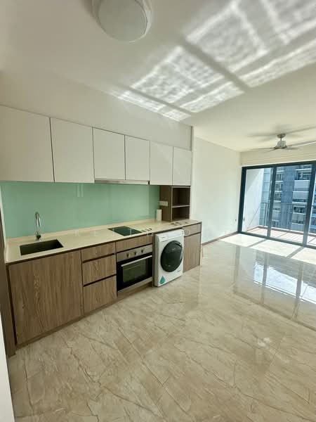 84 Upper Serangoon View