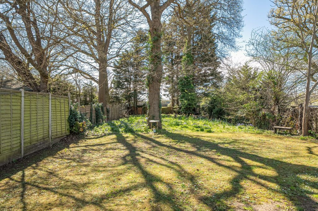 Additional image 16 of 3 bed detached house for saleHarriotts Lane, Ashtead KT21