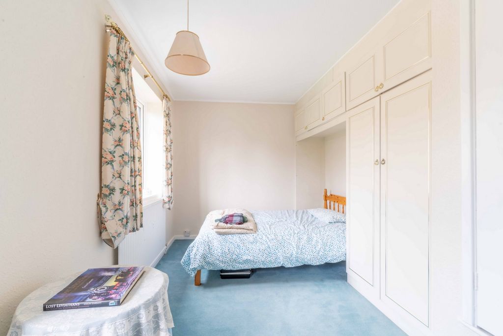 Additional image 17 of 4 bed detached house for saleOsborne Road, Potters Bar EN6