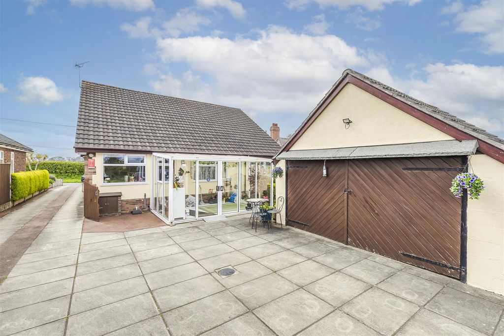 Additional image 21 of 3 bed detached bungalow for saleColleys Lane, Willaston, Cheshire CW5