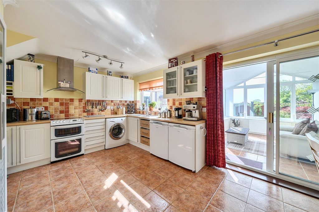 Additional image 5 of 3 bed semi-detached house for saleBeech Road, Martock TA12
