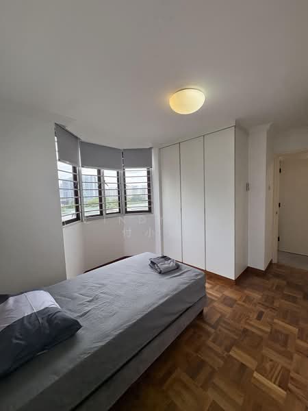 130 Thomson Road photo 4