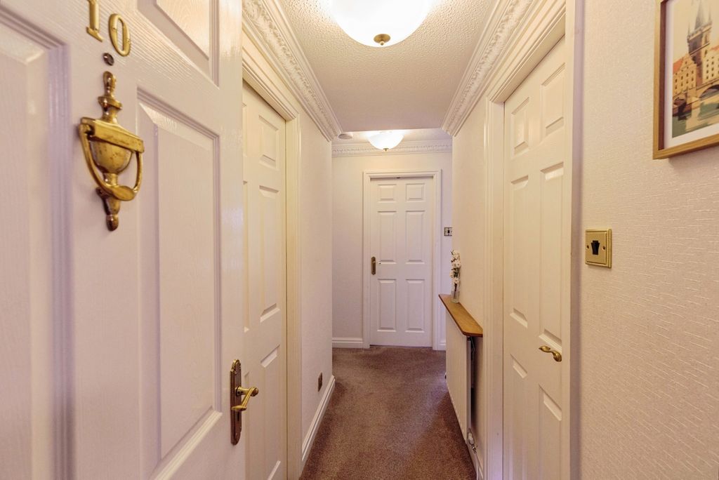 Additional image 4 of 2 bed flat for saleSunningdale Court, Lytham St. Annes, Lancashire FY8