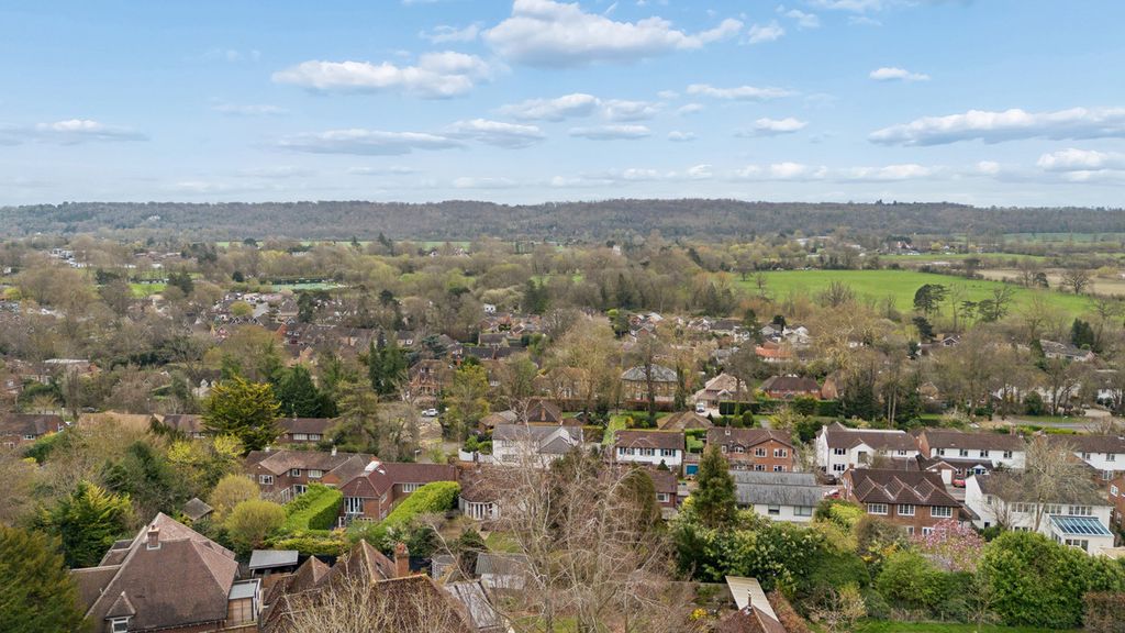 Additional image 21 of 3 bed flat for saleHighfields, Marlow SL7
